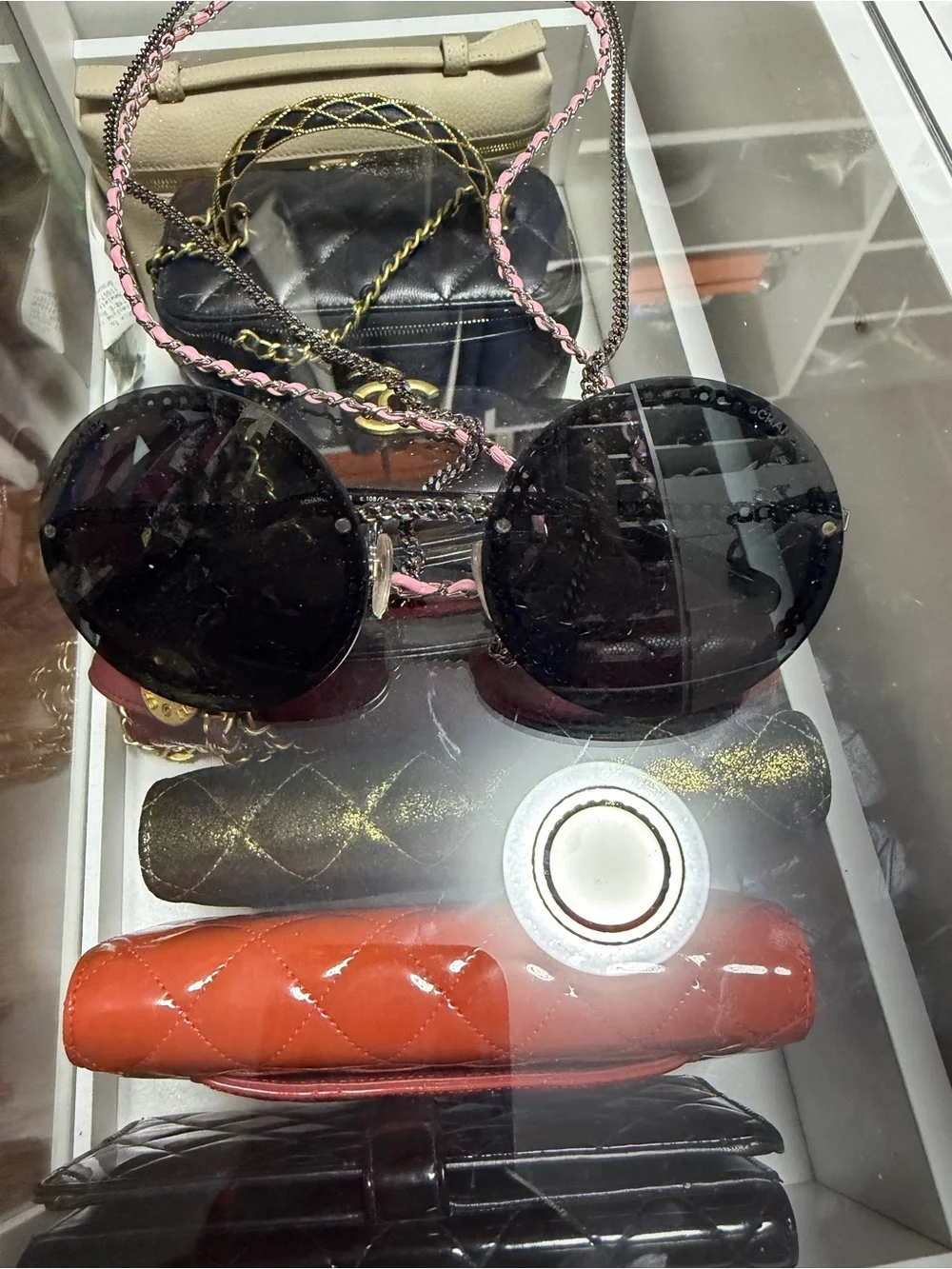 CHANEL Round Pink Gradient Sunglasses with Silver Chain